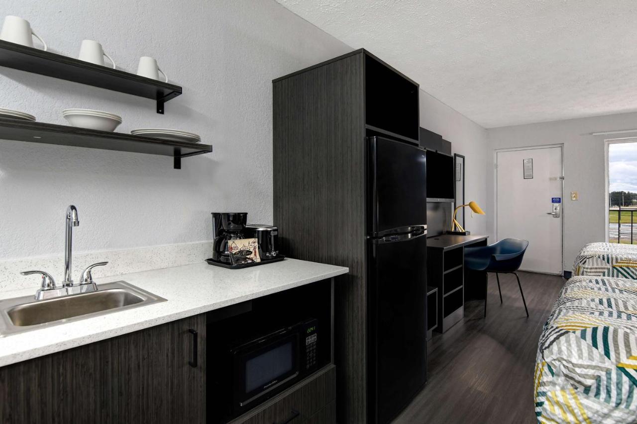 Studio 6 Meridian, Ms Bonita Lakes Экстерьер фото